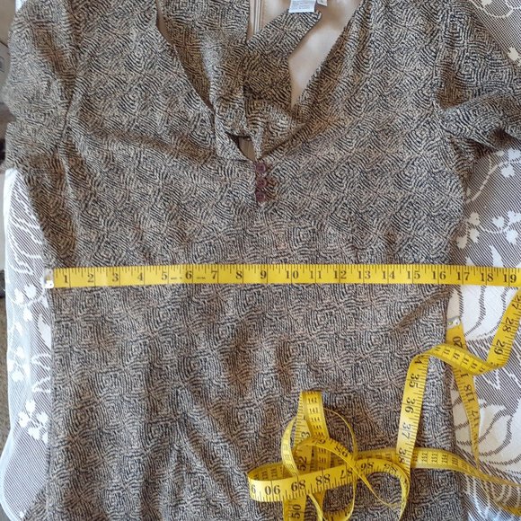 Isabella Bird Midi Dress - Picture 11 of 13